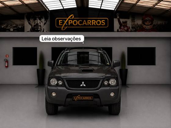 MITSUBISHI L200 OUTDOOR 2.5 HPE 4X4 CD 8V TURBO INTERCOOLER DIESEL 4P AUTOMÁTICO MITSUBISHI L200 OUTDOOR 2.5 HPE 4X4 CD 8V TURBO INTERCOOLER DIESEL 4P AUTOMÁTICO